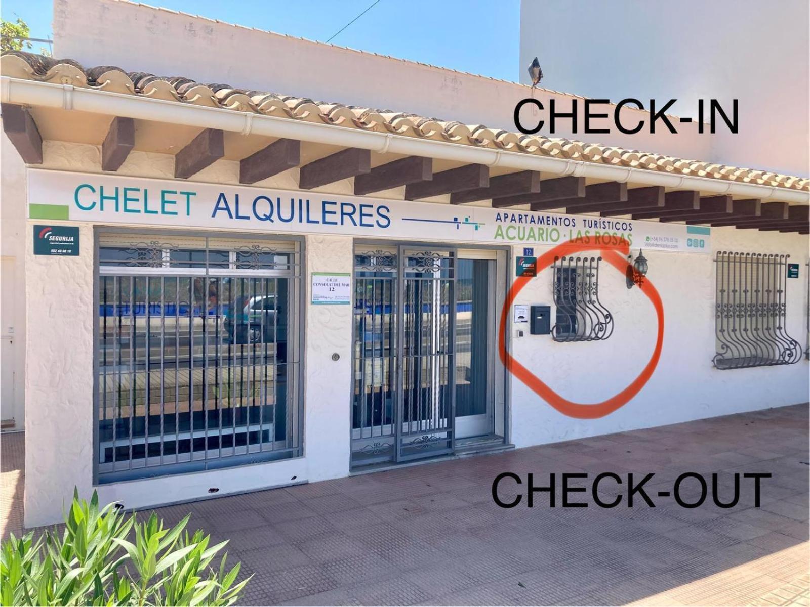 Apartamentos Acuario Denia Kültér fotó